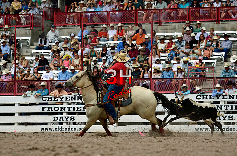 3HRodeo7-28-24_CFD_3HR-CFD- 05777_ - July 28 Rodeo Performance - FINALS