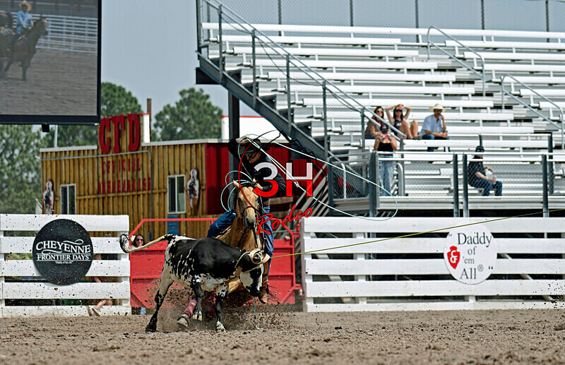 3HRodeo7-23-24_CFD_GavinH-5125_ - Gavin Hershberger - Team Roping