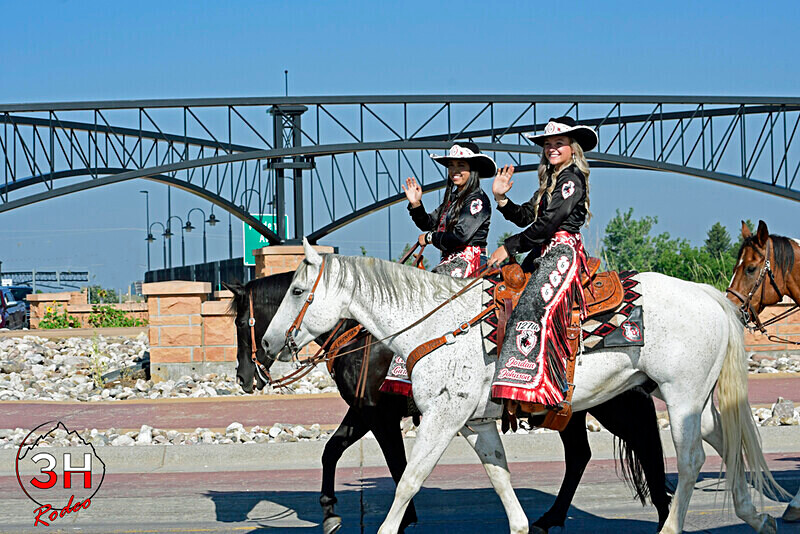 _DSC1870 - Bucking Horse Drive & Faces of CFD