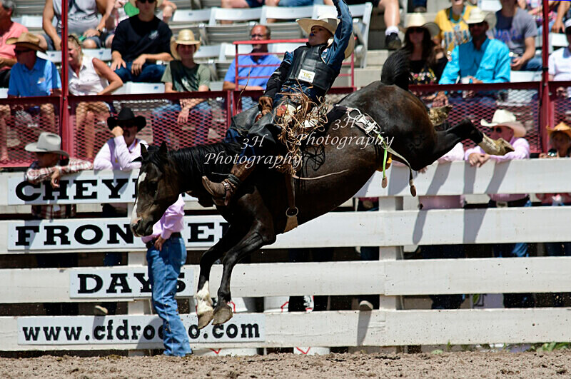 B Heck Thurs_1196 - 2019 Cheyenne Frontier Days