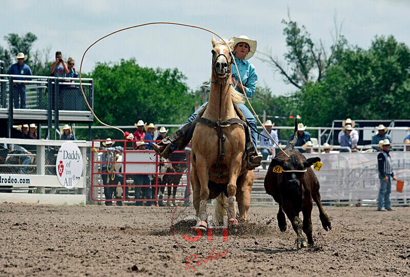 Breaking_Away_CFD_9642 - PRCA Photographer Permit Portfolio-2025