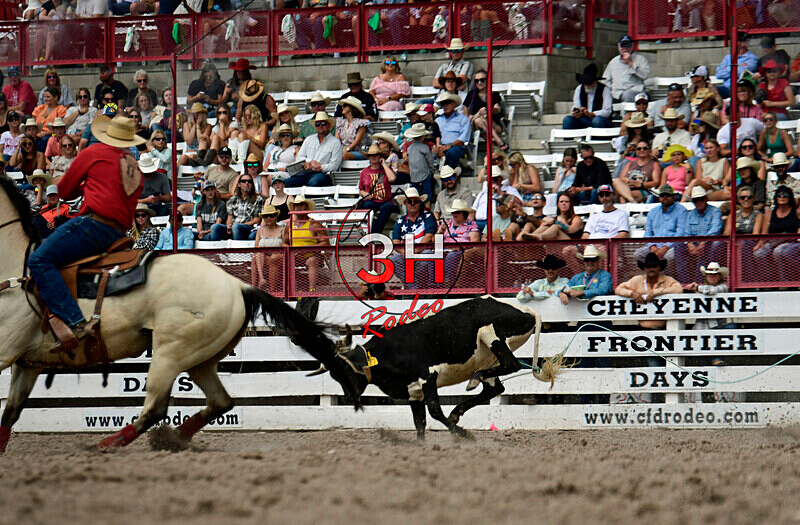 3HRodeo7-28-24_CFD_3HR-CFD- 05784_ - July 28 Rodeo Performance - FINALS