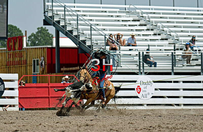 3HRodeo7-23-24_CFD_GavinH-5121_ - Gavin Hershberger - Team Roping