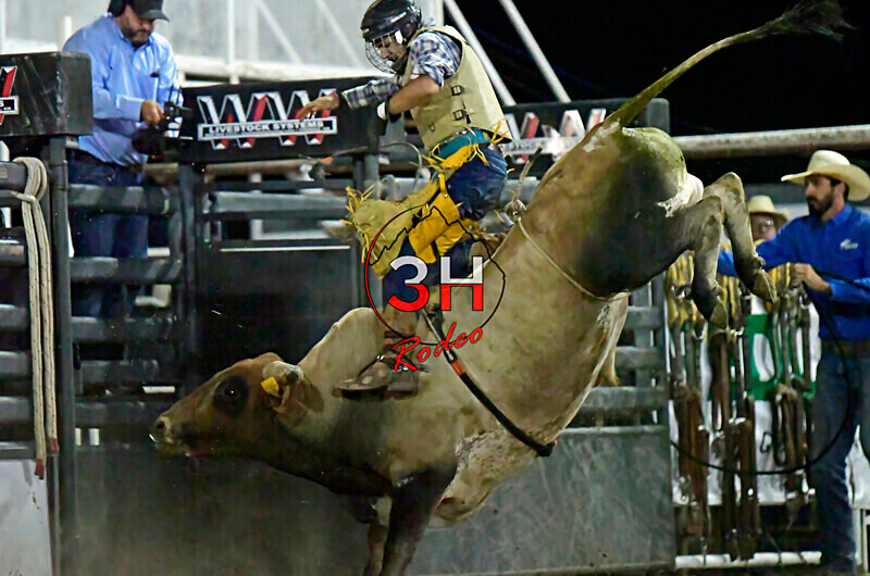 3HRodeo8-5-24_CFD_3HR-YUMA- 5838_ - AUG 5th Rodeo Performance