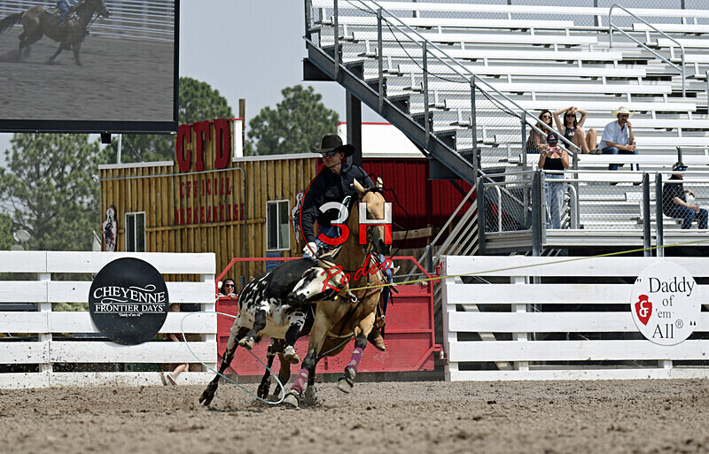 3HRodeo7-23-24_CFD_GavinH-5129_ - Gavin Hershberger - Team Roping
