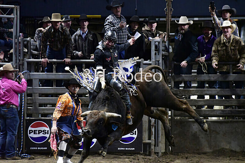 Bulfighters_DSC1500 - Extreme Rodeo Challenge