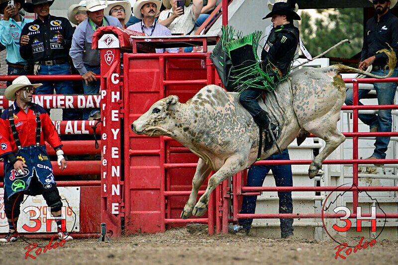 3HRodeo_CFD_JUL_22_2026_03408 - July 22nd Rodeo Performance