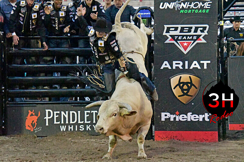 _DSC3136 - Professional Bull Riders Team Performance - CFD