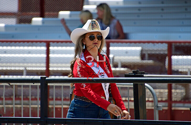 3HRodeo7-25-25_CFD_00141_ - CFD Royalty - Miss Frontier & her Lady In-Waiting