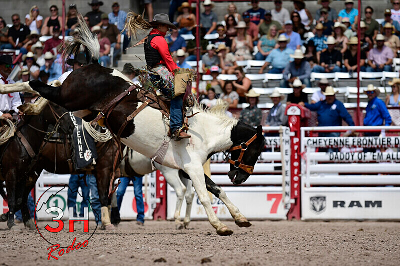 3HRodeo7-20-24_CFD_3HR5145_ - Women's Ranch Bronc Championship
