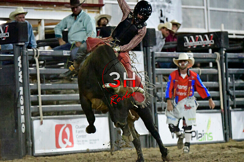 3HRodeo8-5-24_CFD_3HR-YUMA- 6018_ - AUG 5th Rodeo Performance