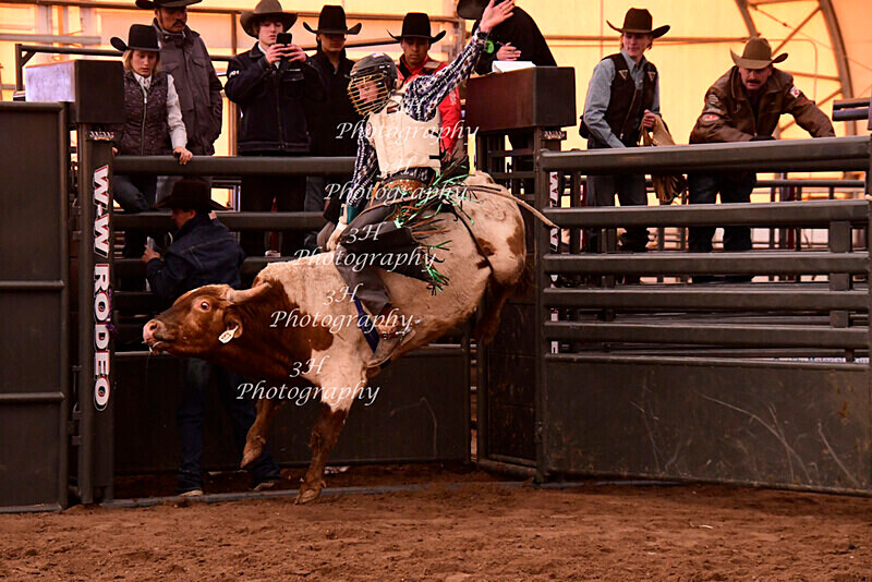 _DSC7238 - 2021 Flying B Youth Bull Riding Series Finals