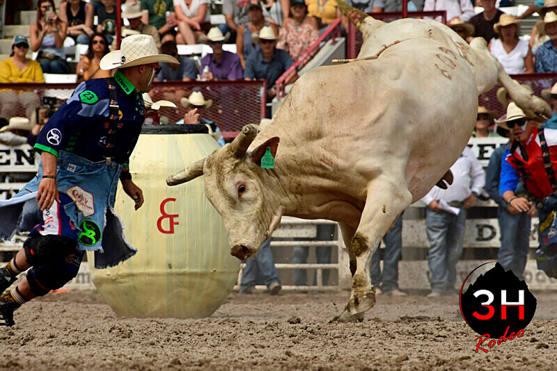 _DSC8327 - CFD Rodeo Performance - July 29, 2022