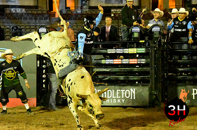 _DSC4154 - Professional Bull Riders Team Performance - CFD