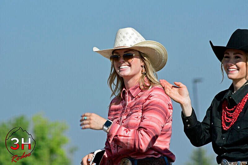 _DSC1764 - Bucking Horse Drive & Faces of CFD