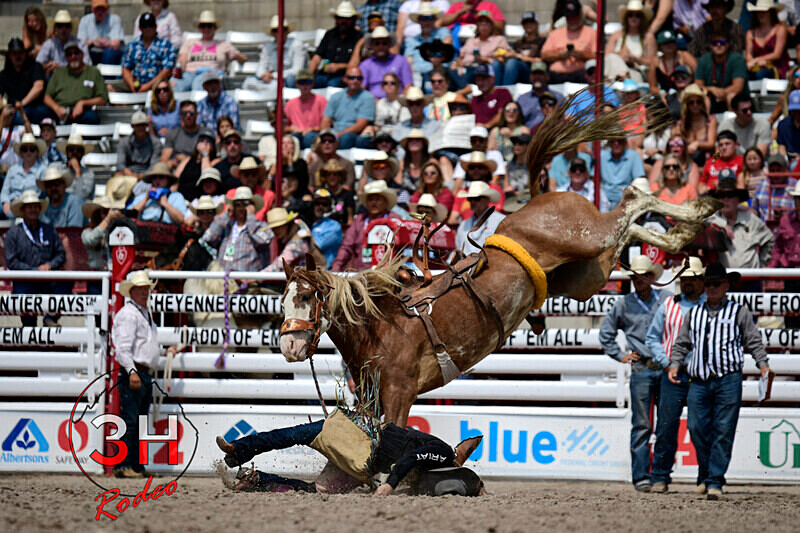 3HRodeo7-21-24_CFD_3HR13088_ - Women's Ranch Bronc Championship