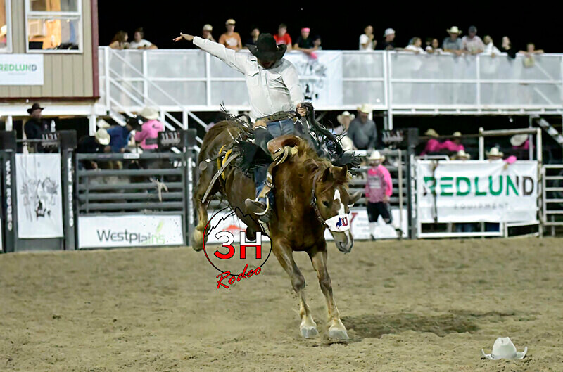 3HRodeo8-4-24_CFD_3HR-YUMA- 3465_ - AUG 4th Rodeo Performance