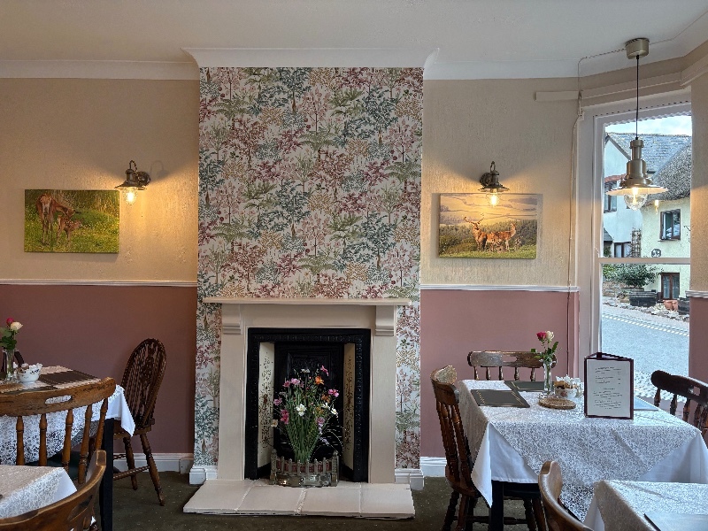 Our beautifully decorated fireplace - Tearoom