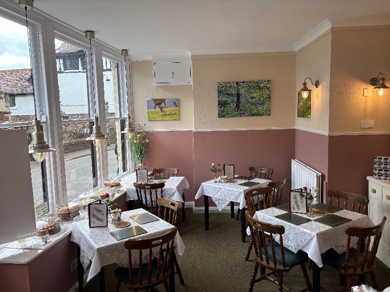 Tearoom tables - Tearoom