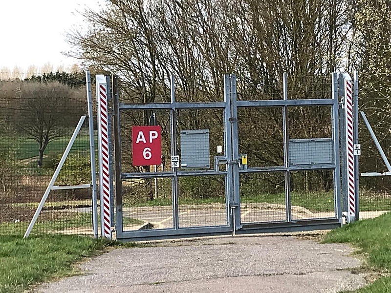 Security gates 2 - Airfield