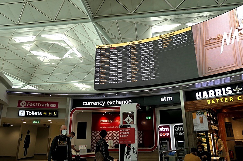 Departures area 1 - Main building