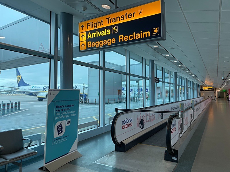 Moving walkway 3 - Satellite 3