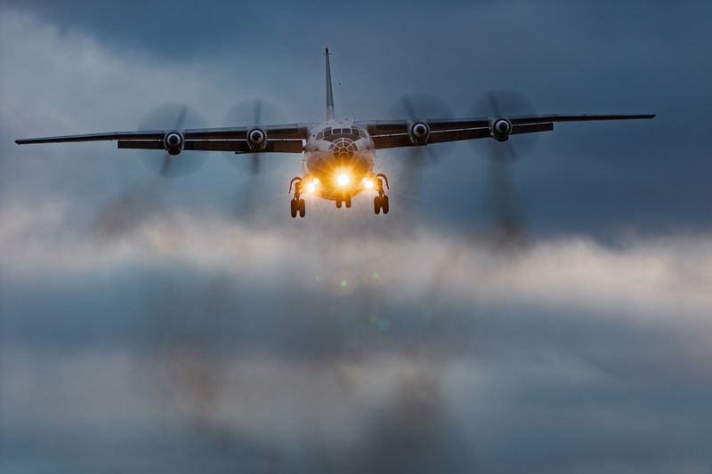 _MG_2208_UR-CSI - Cavok Air