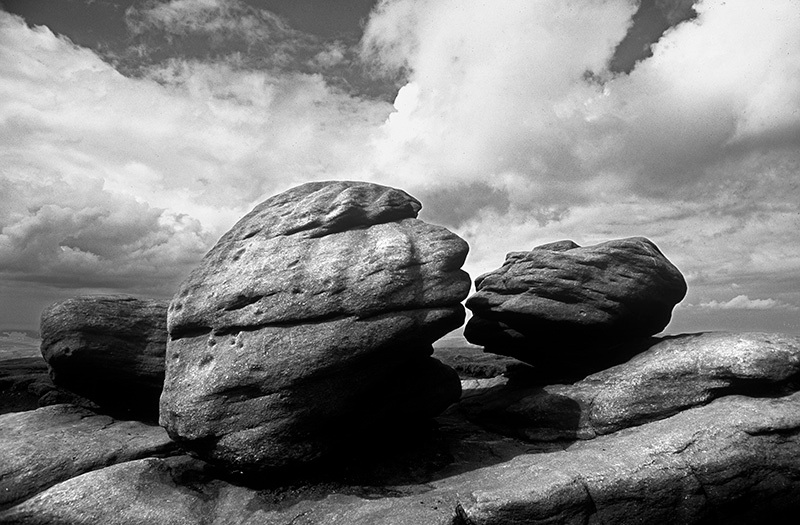 The kissing stones on Bleaklow - Peak District