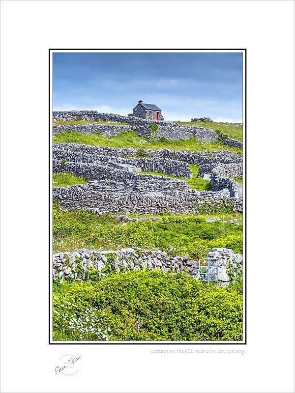 01 9x12 2021-580C Cottage on the hill Inis Oirr Co galway - Galway