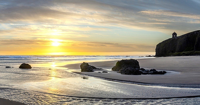 05 30x60 Canvas 2011-013CP Sunrise at Mussenden Temple Downhill Strand - 30X60 Inches