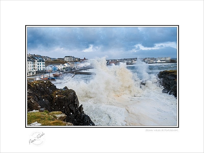 2020-039C Storm waves at Portstewart - Co. Derry/Londonderry
