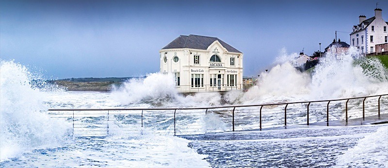 05 20x48 canvas 2020-038CP Stormy seas at The Arcadia East Bay Portrus - 20X48 Inches