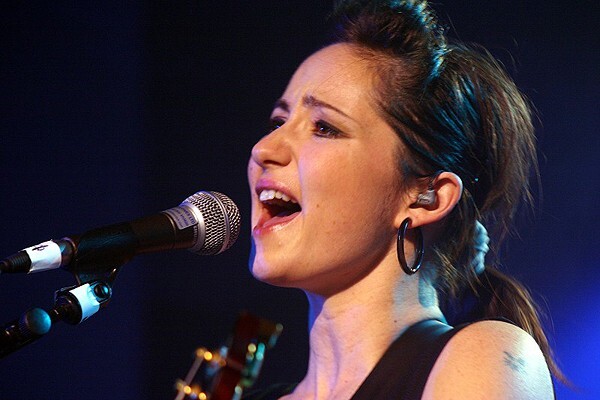 K T Tunstall by Kevin Petch - Music Photography - In Concert