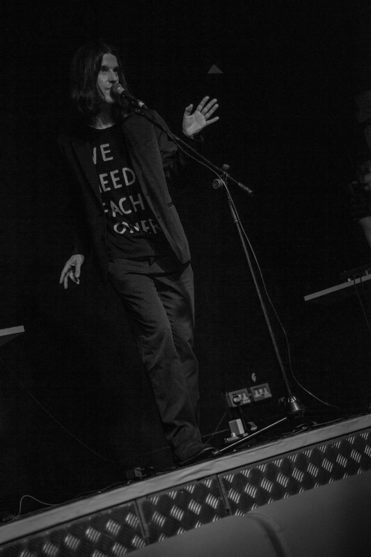  - RDZ LIVE AT THE FAN MAGAZINE LAUNCH