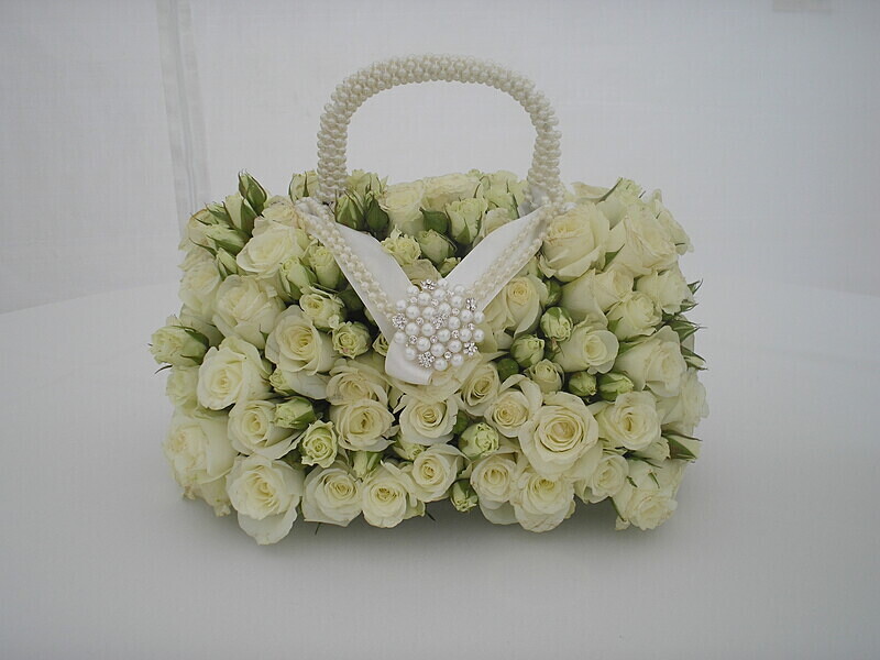 Rose handbag bouquet - 2 - Bouquets