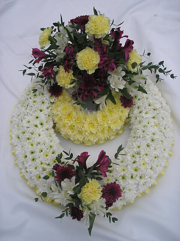 2 - Extra large tribute with posy - Funeral and Remembrance Flowers