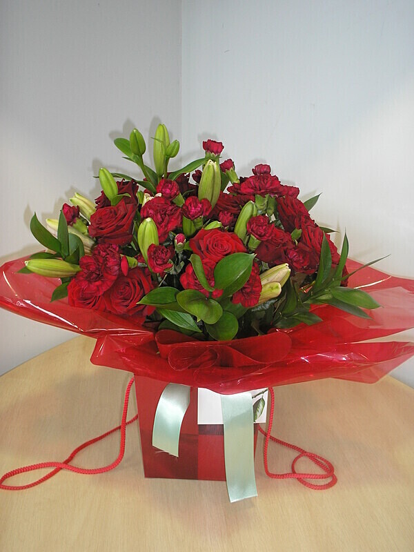 12 - Red rose bouquet - large - Funeral and Remembrance Flowers