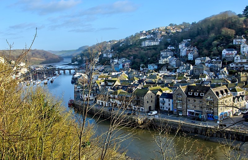 Winter view of East Looe across the river - Photos of Looe