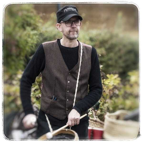 Dougie - Drummer & Squire Support - Members