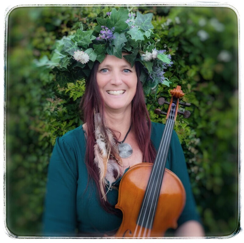 Clare - Musician - Fiddle - Members