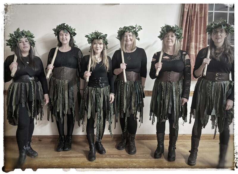 Full kit practice Jan '25 - Hawthorn & Hare Pics