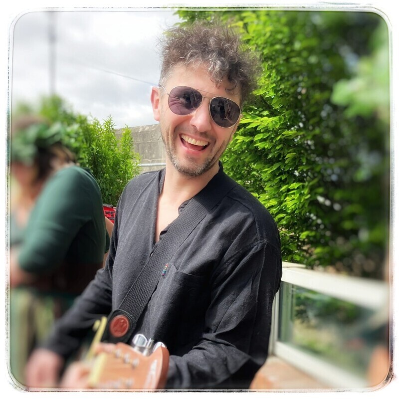 Rob - Musician - Guitar - Members