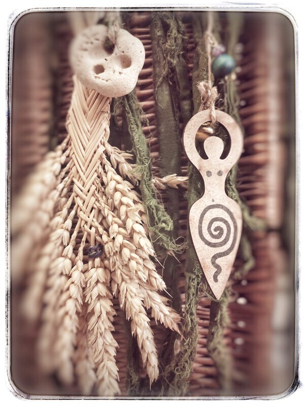  - Hawthorn & Hare Pics