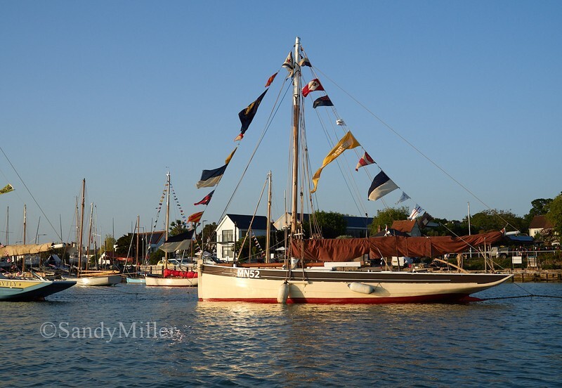 _1010015 - Essex Heritage Workboats at Mersea