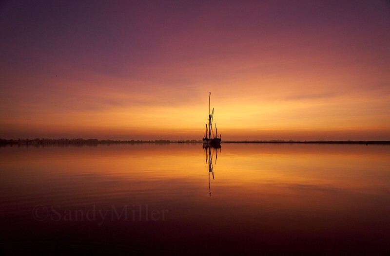 _DSC4333 - Estuary light