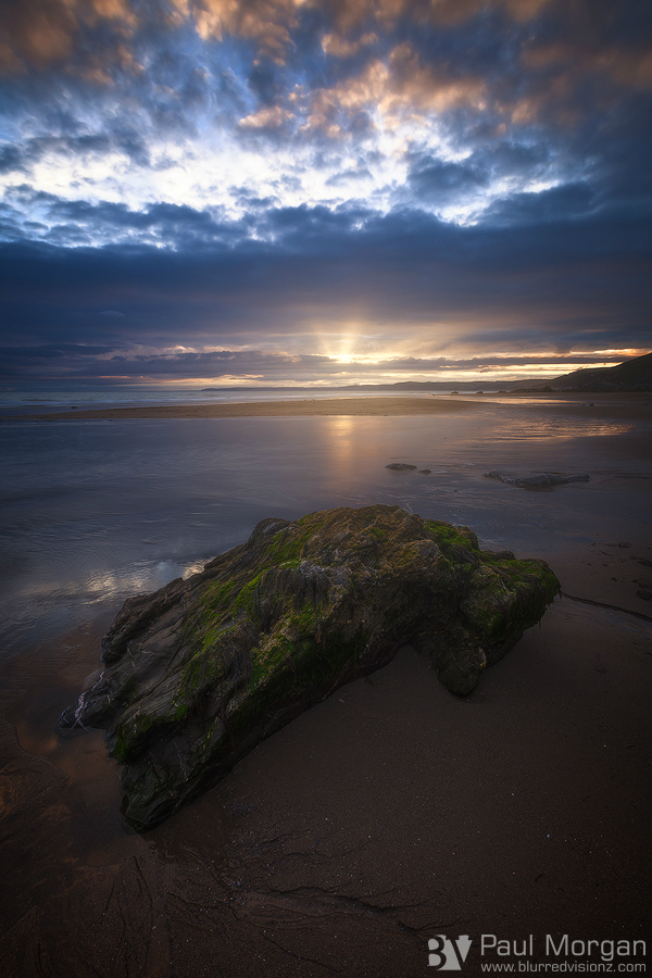 Rock 'n' Rays - Landscape (Vertical)