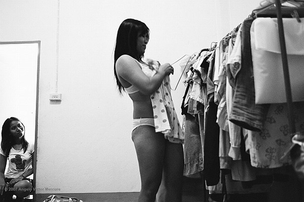 1100 - Asian Women