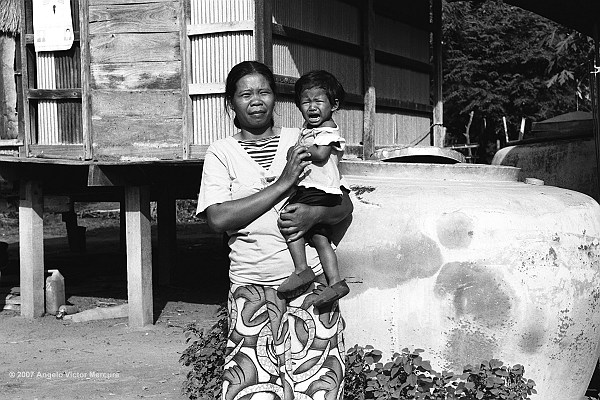 607 - Thai Country People