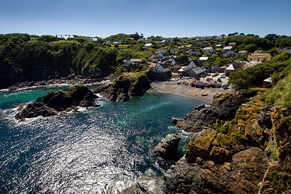 Cadgwith Cove photographed by Roger Butterfield