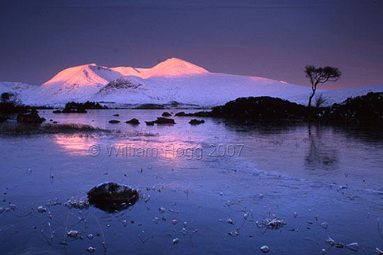 Black Mount 02 - Lochs